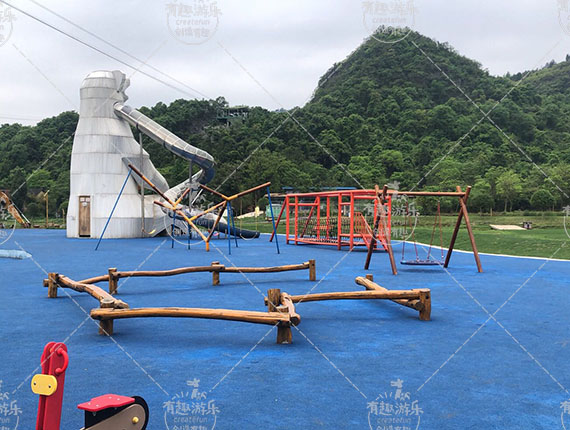 木制無動力游樂設(shè)施